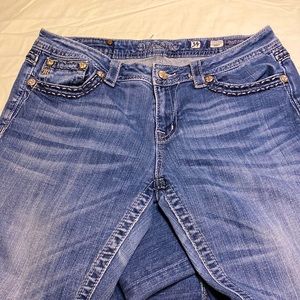 Womens Miss Me Jeans in good condition size 34.